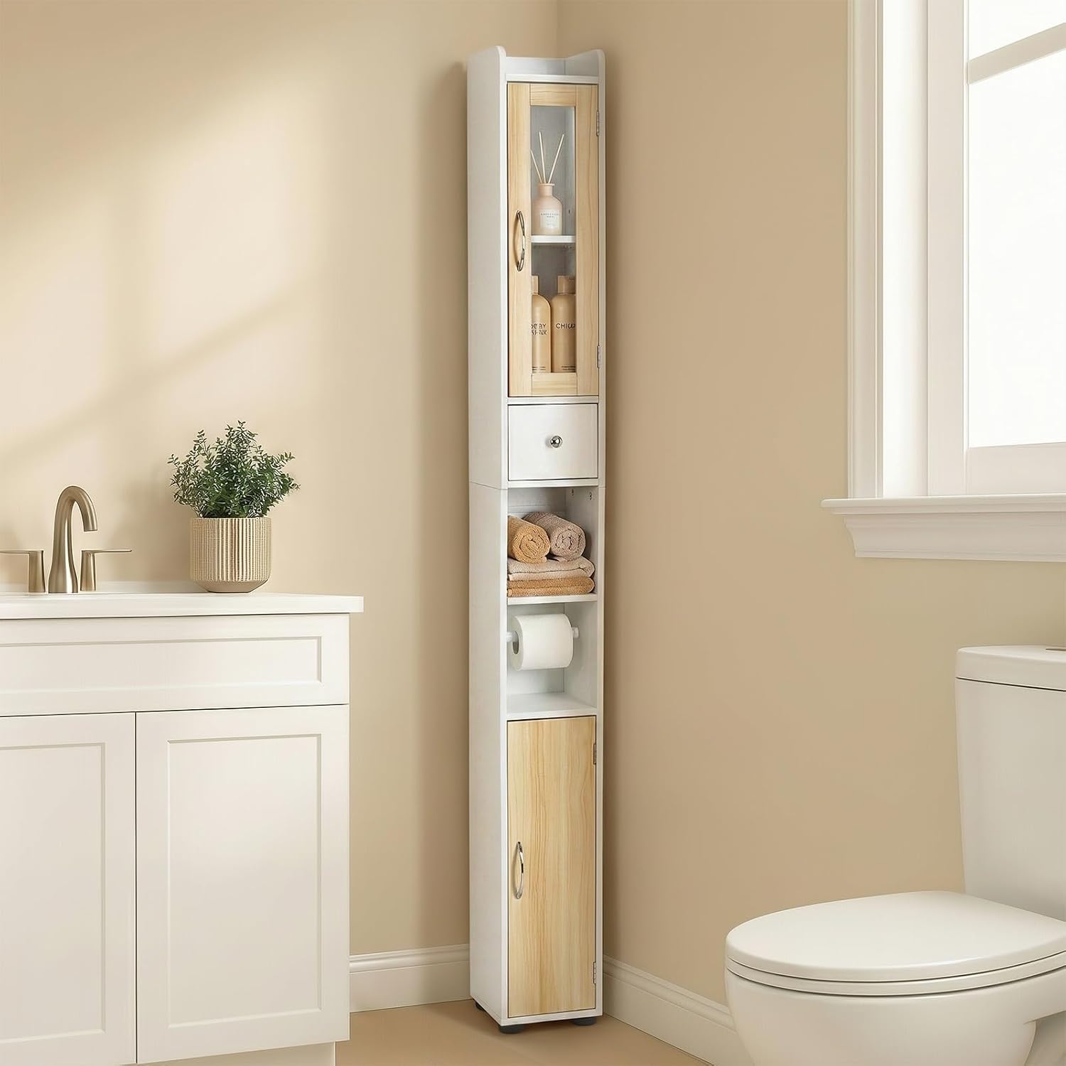 meuble de salle bain étroit — rangez en hauteur — 2