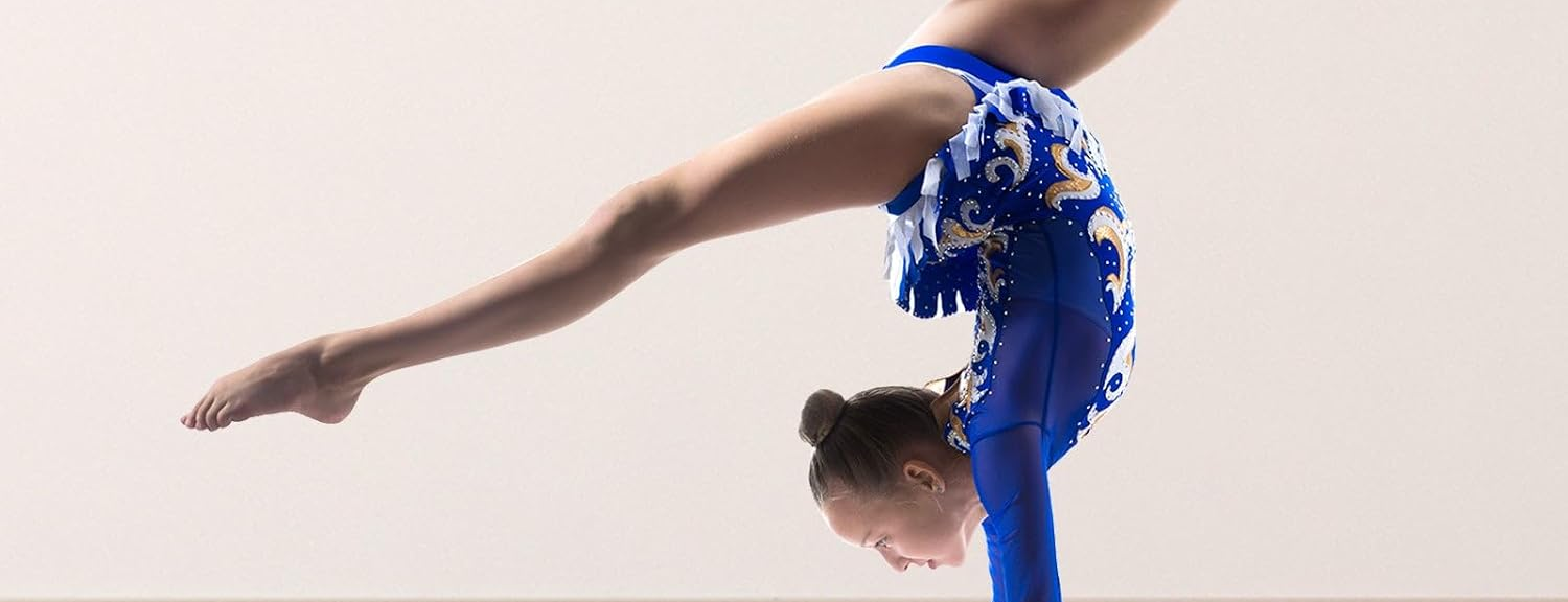Gymnastique poutre violette — équilibre au sol